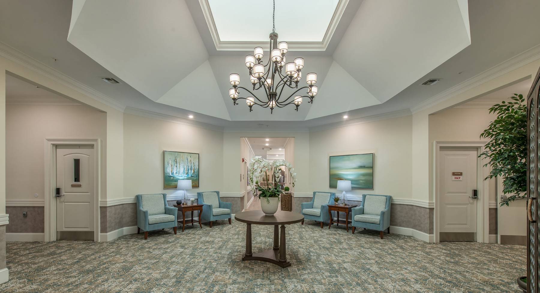 Senior Living Facility in St Cloud - Lobby