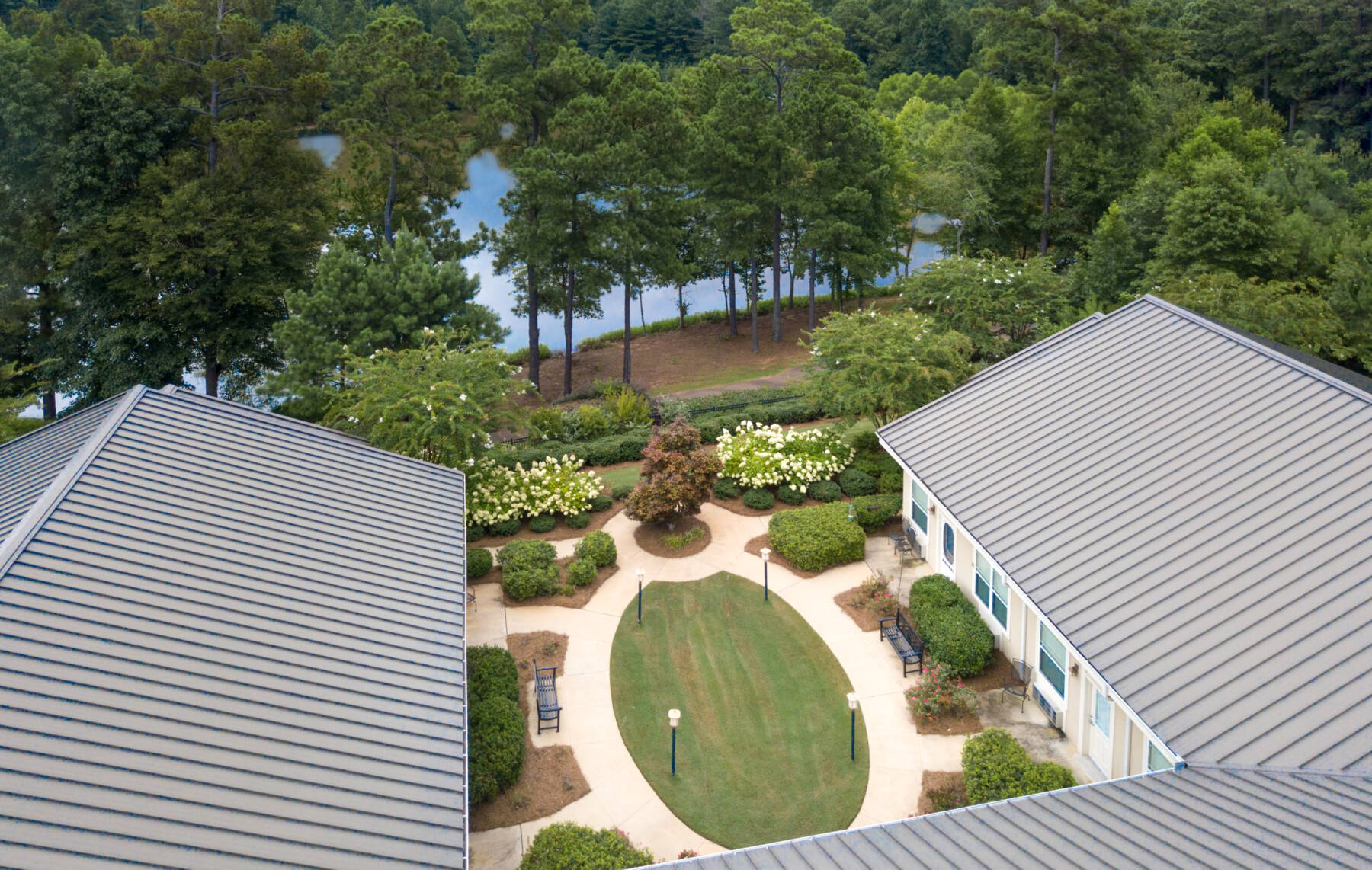 Respite Care in Newnan - Community Courtyard