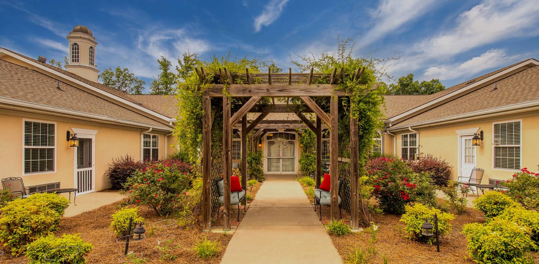 Comfortable Senior Living Apartments in Georgia