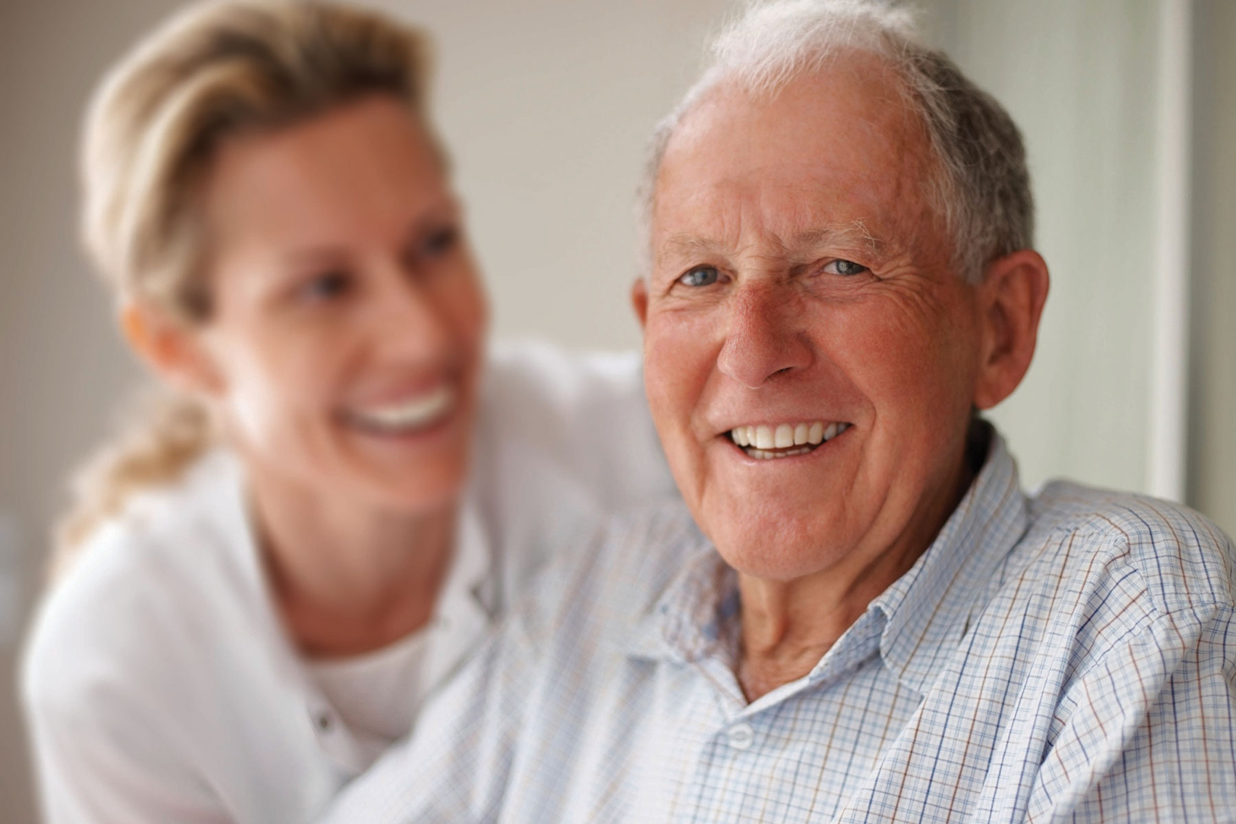 Assisted Living Facilities in Clermont - Resident and Caregiver